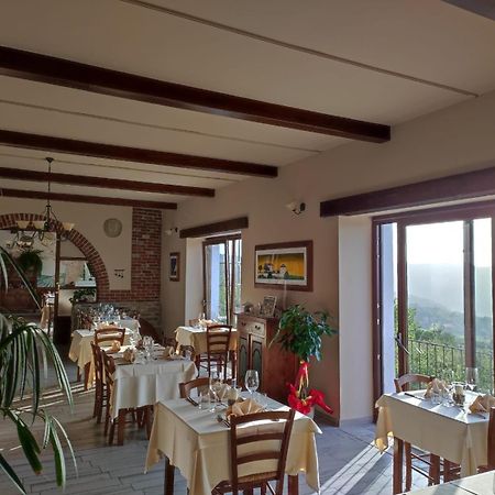 Ristorante Albergo 'L Bunet Cortemilia Extérieur photo