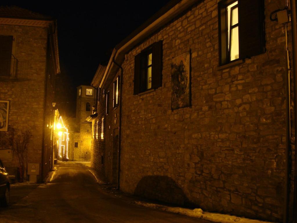 Ristorante Albergo 'L Bunet Cortemilia Extérieur photo