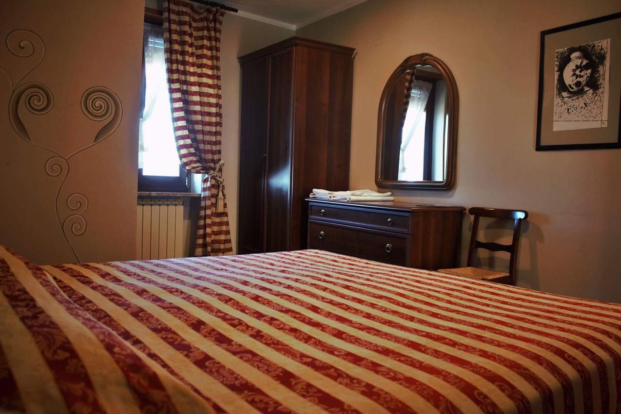 Ristorante Albergo 'L Bunet Cortemilia Extérieur photo